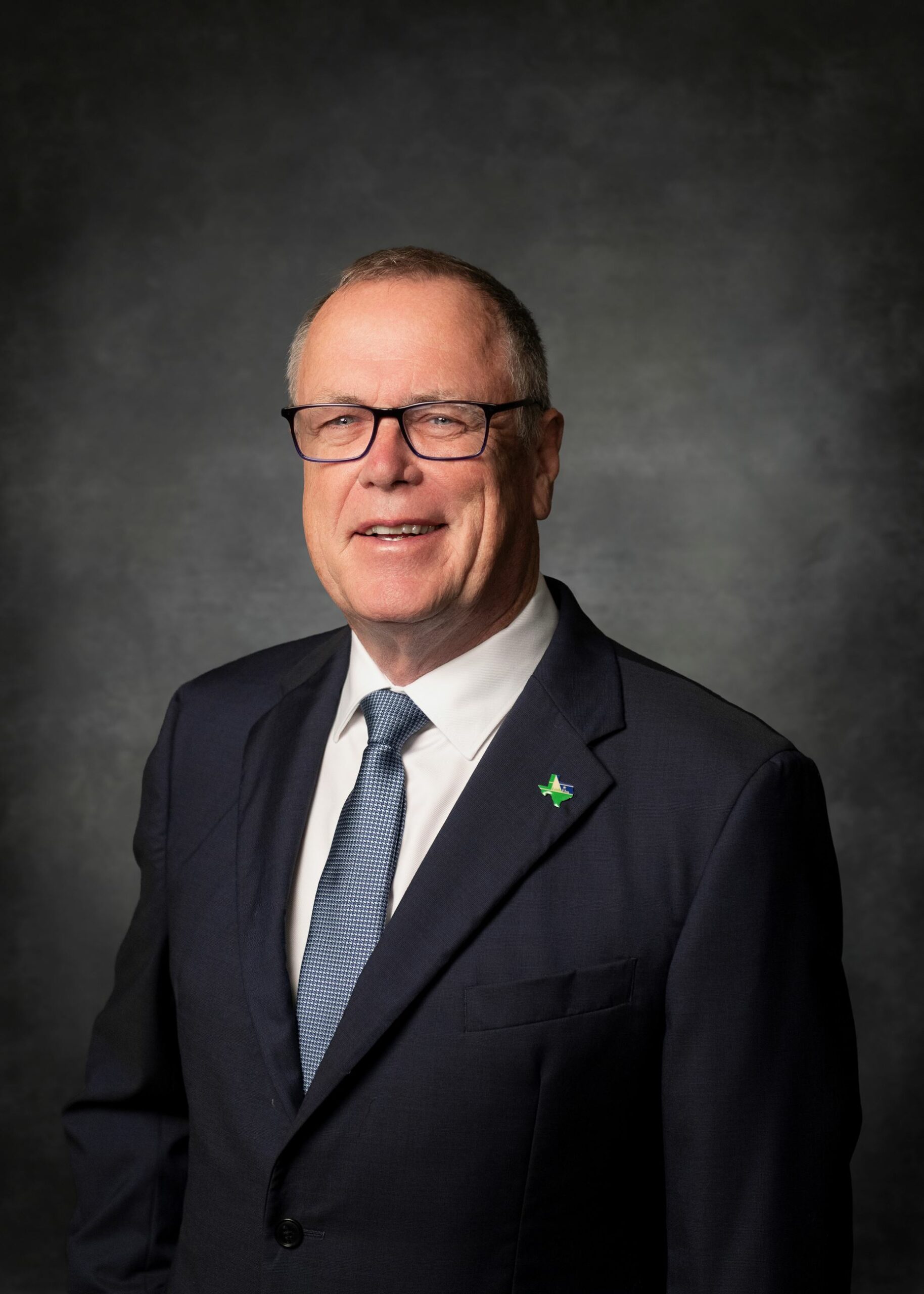 Ken Eaken